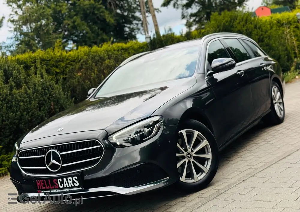 MERCEDES-BENZ Klasa E 200 9G-TRONIC Exclusive