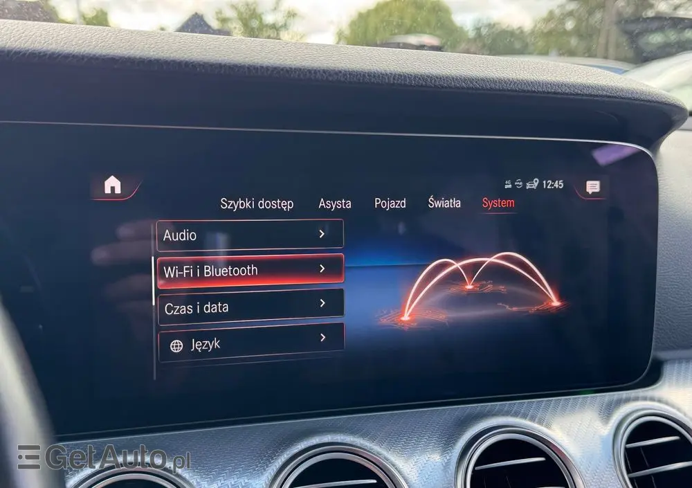 MERCEDES-BENZ Klasa E 200 9G-TRONIC Exclusive