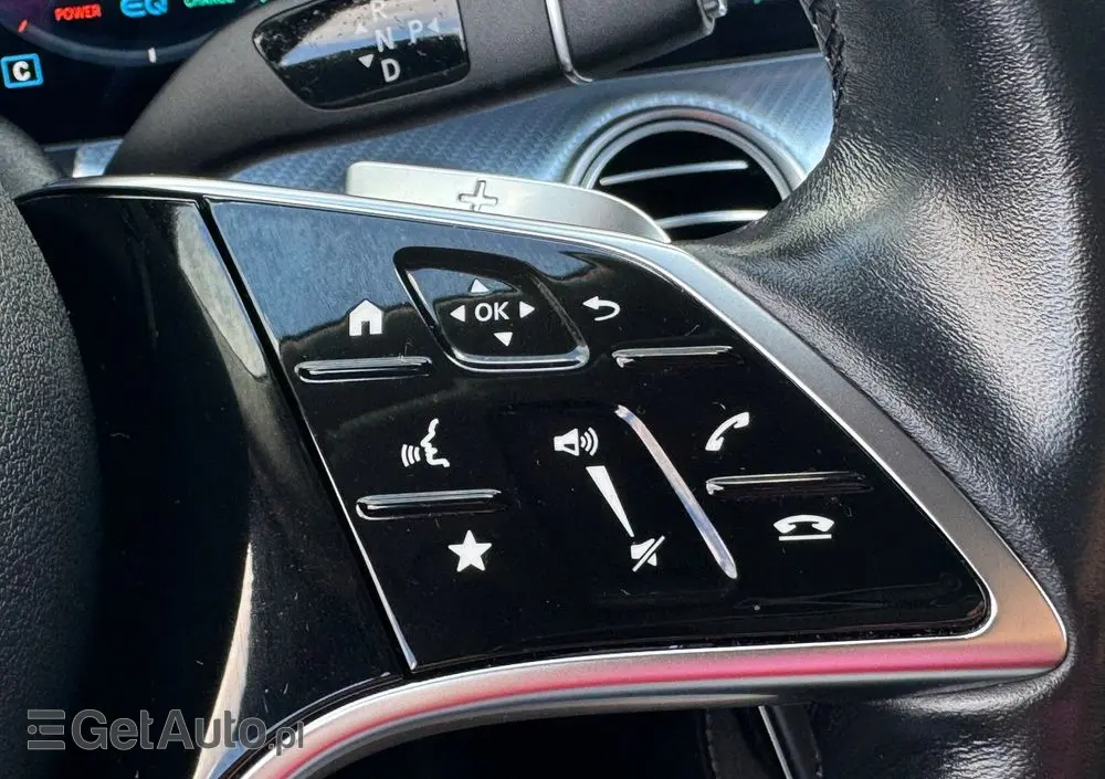 MERCEDES-BENZ Klasa E 200 9G-TRONIC Exclusive