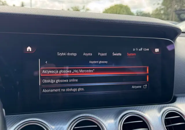 MERCEDES-BENZ Klasa E 200 9G-TRONIC Exclusive