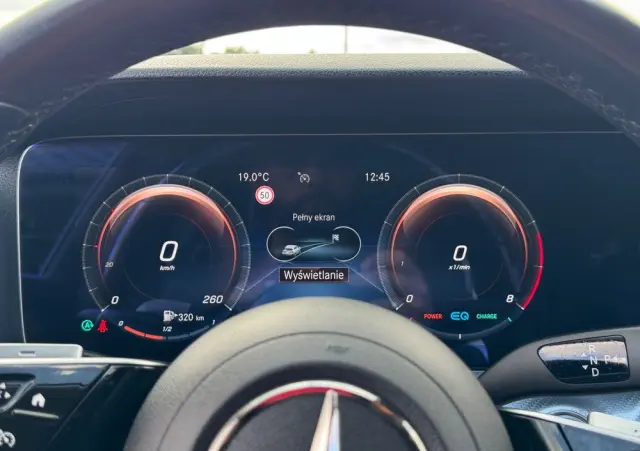 MERCEDES-BENZ Klasa E 200 9G-TRONIC Exclusive