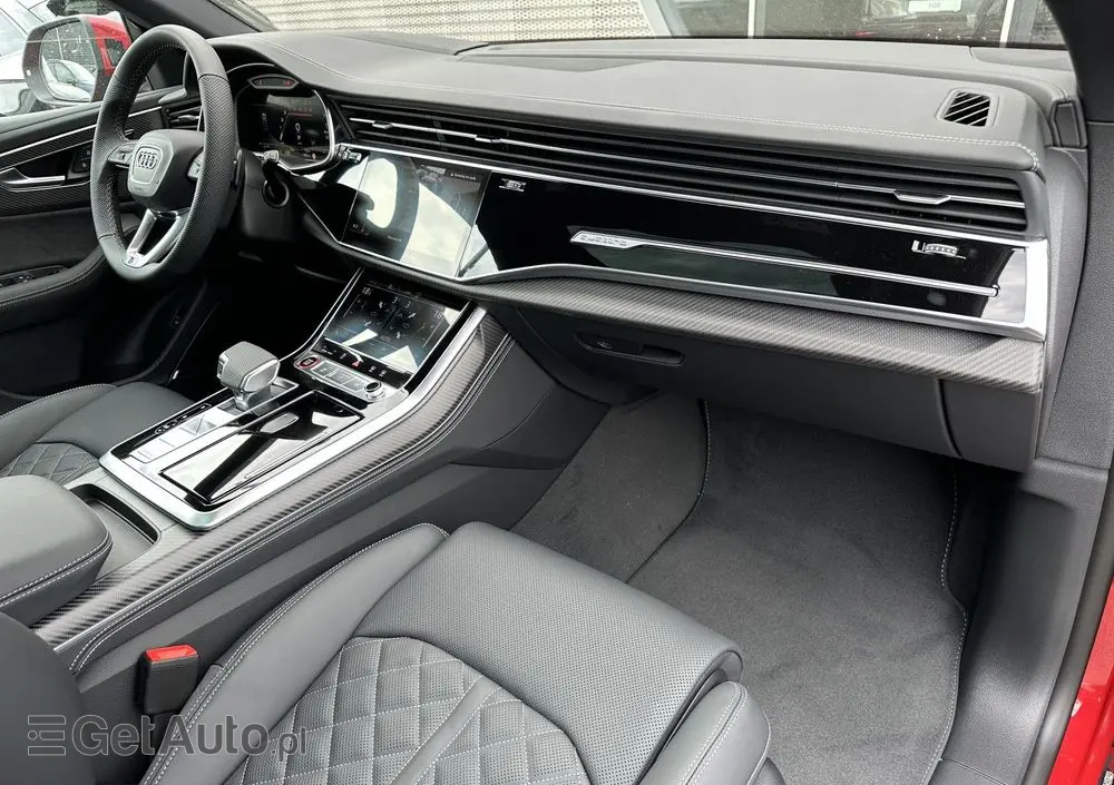 AUDI SQ8 