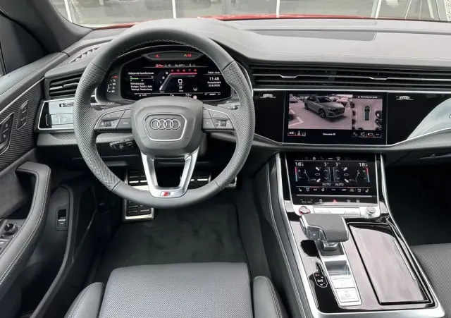 AUDI SQ8 