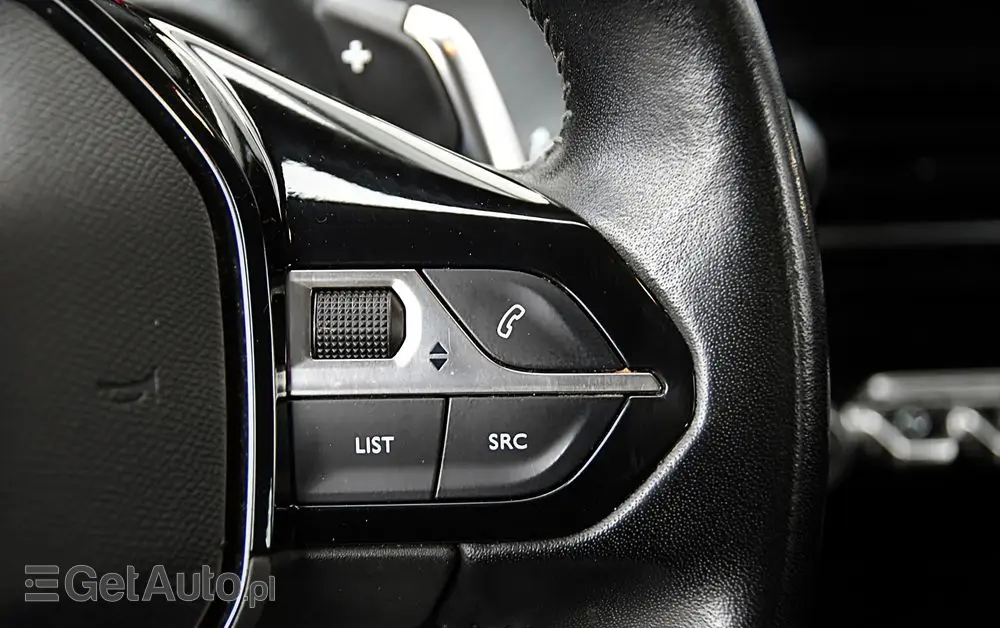 PEUGEOT 208 1.2 PureTech Allure Pack S&S EAT8