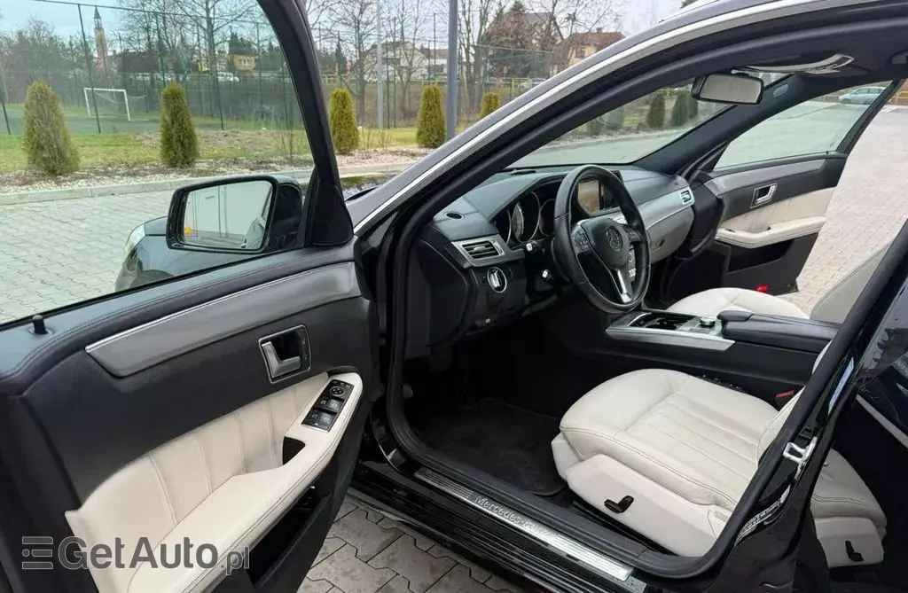 MERCEDES-BENZ Klasa E 