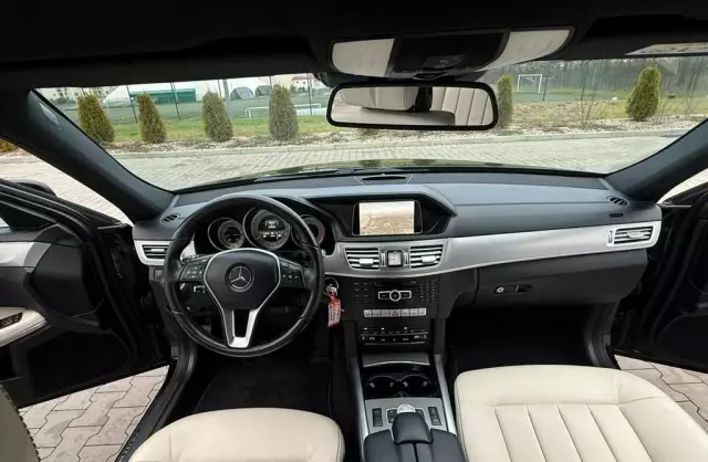 MERCEDES-BENZ Klasa E 