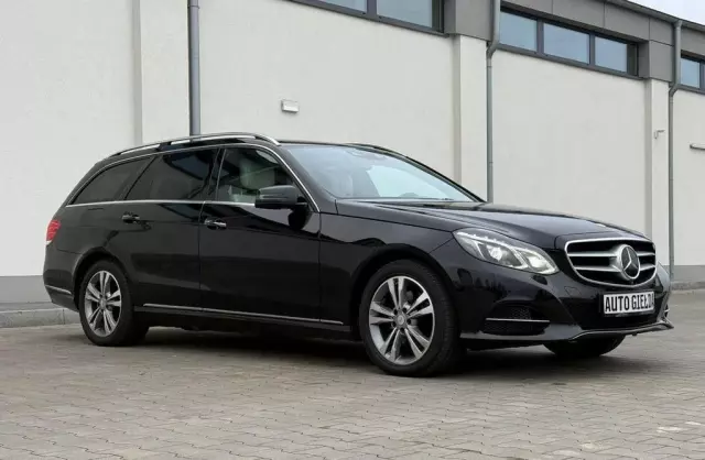 MERCEDES-BENZ Klasa E 