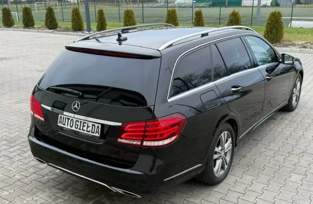 MERCEDES-BENZ Klasa E 