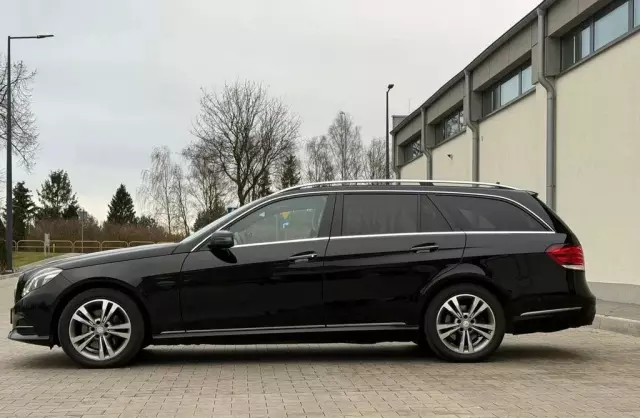 MERCEDES-BENZ Klasa E 