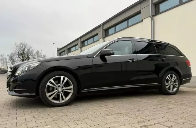 MERCEDES-BENZ Klasa E 