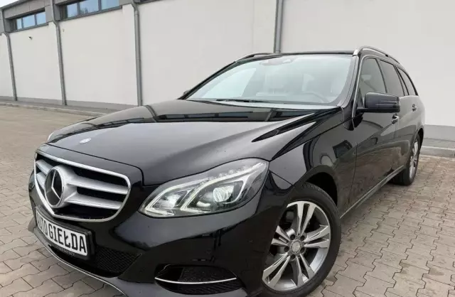 MERCEDES-BENZ Klasa E 