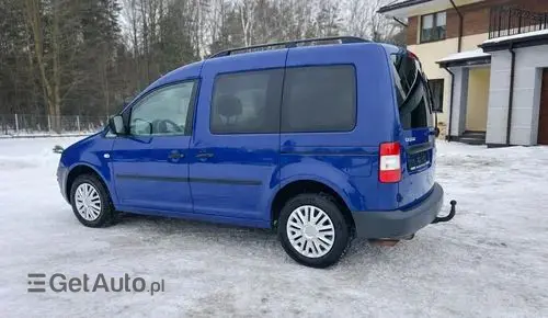VOLKSWAGEN Caddy 