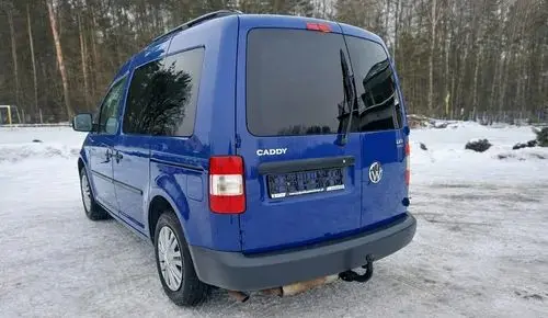 VOLKSWAGEN Caddy 