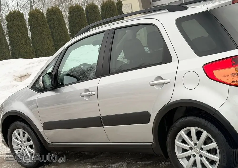 SUZUKI SX4 1.6 VVT 4x4 Style