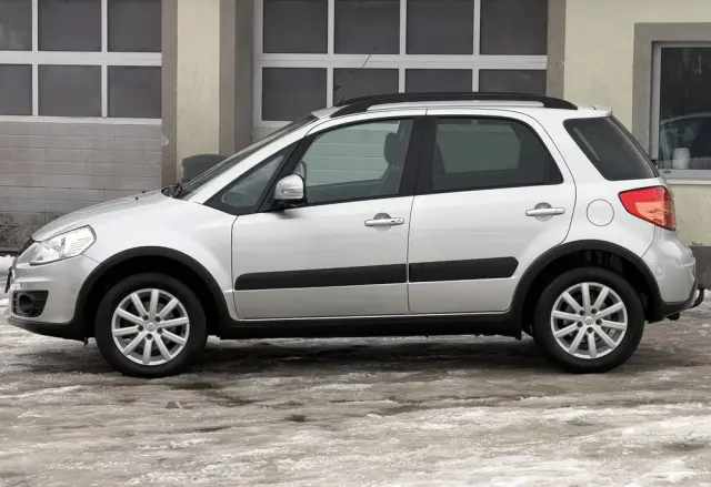 SUZUKI SX4 1.6 VVT 4x4 Style