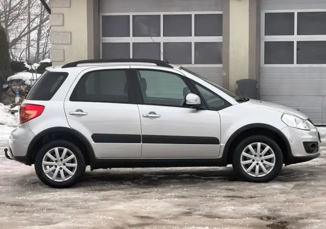SUZUKI SX4 1.6 VVT 4x4 Style