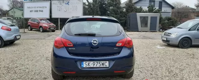 OPEL Astra 1.7 CDTI (110 KM)