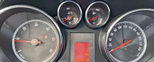 OPEL Astra 1.7 CDTI (110 KM)