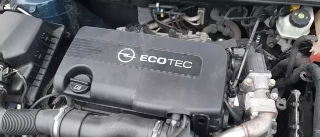 OPEL Astra 1.7 CDTI (110 KM)