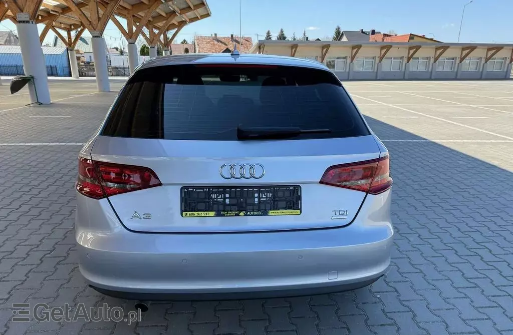 AUDI A3 