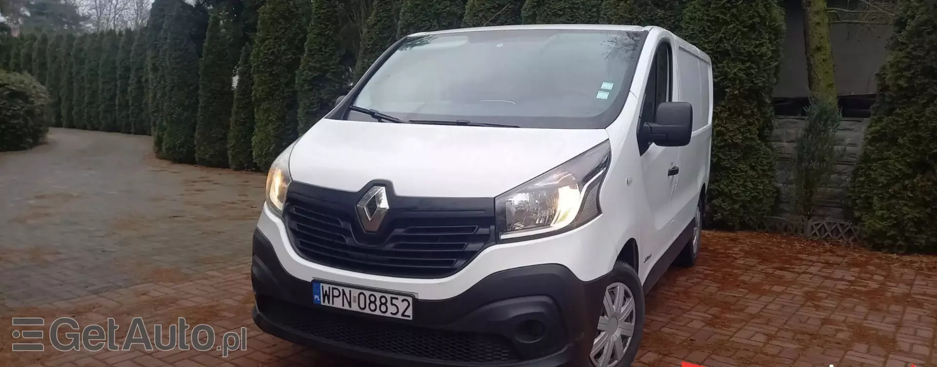 RENAULT Trafic 