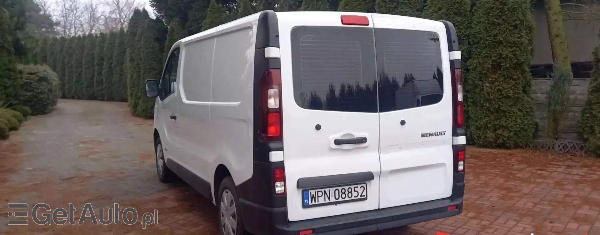RENAULT Trafic 
