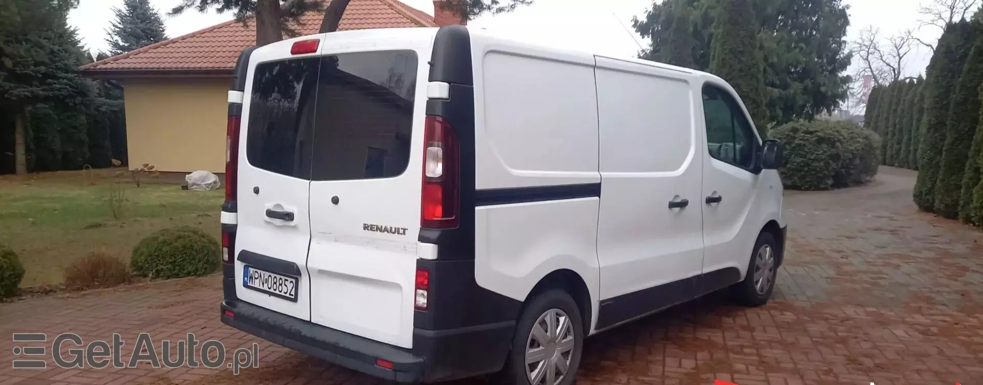 RENAULT Trafic 