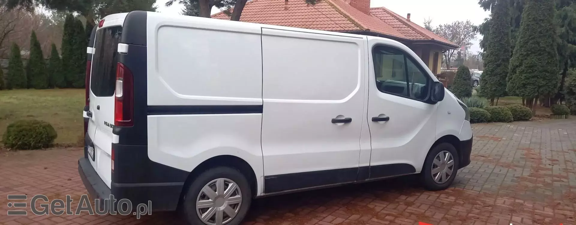 RENAULT Trafic 