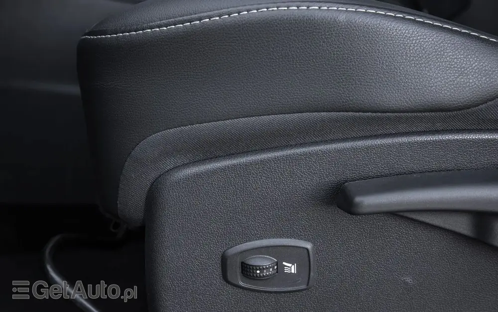 RENAULT Grand Scenic Energy TCe 130 S&S Bose Edition