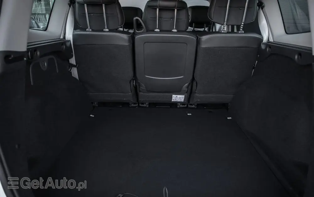 RENAULT Grand Scenic Energy TCe 130 S&S Bose Edition