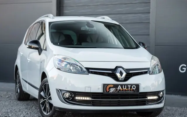 RENAULT Grand Scenic Energy TCe 130 S&S Bose Edition