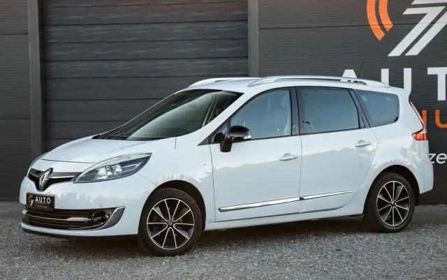 RENAULT Grand Scenic Energy TCe 130 S&S Bose Edition