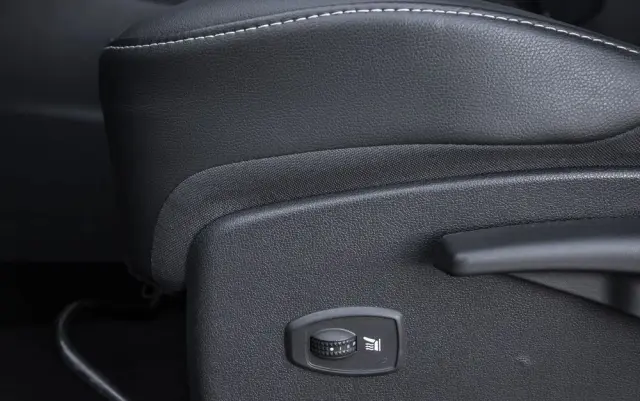 RENAULT Grand Scenic Energy TCe 130 S&S Bose Edition