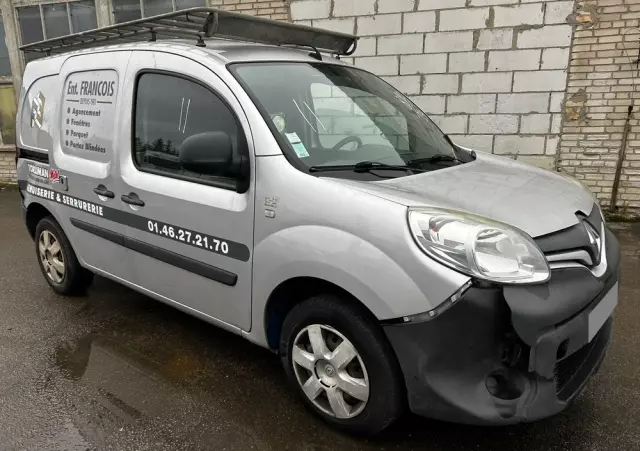 RENAULT KANGOO 