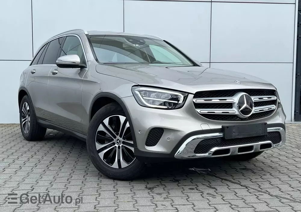 MERCEDES-BENZ GLC 300 d 4-Matic