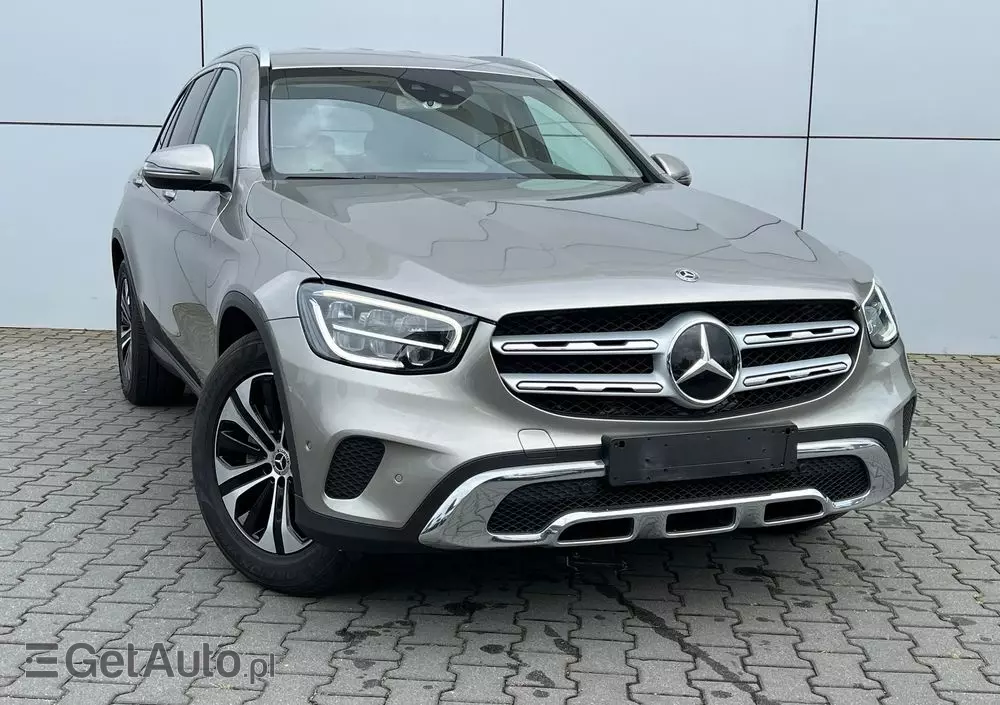 MERCEDES-BENZ GLC 300 d 4-Matic