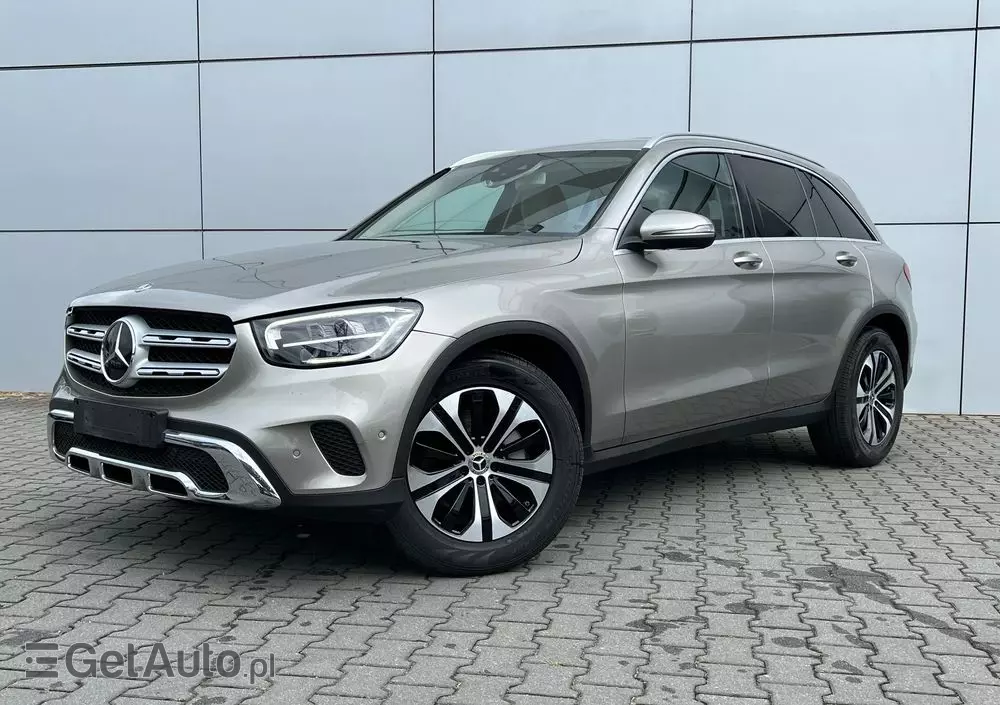 MERCEDES-BENZ GLC 300 d 4-Matic