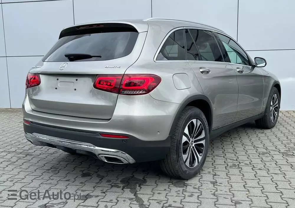 MERCEDES-BENZ GLC 300 d 4-Matic