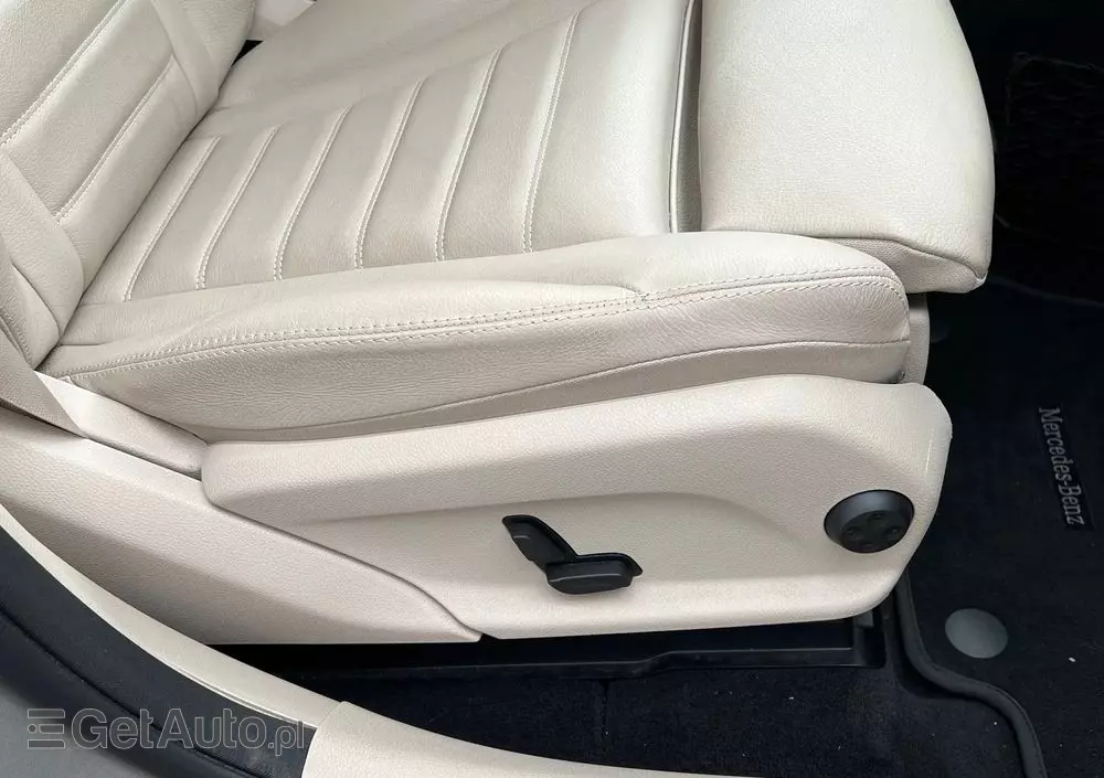 MERCEDES-BENZ GLC 300 d 4-Matic