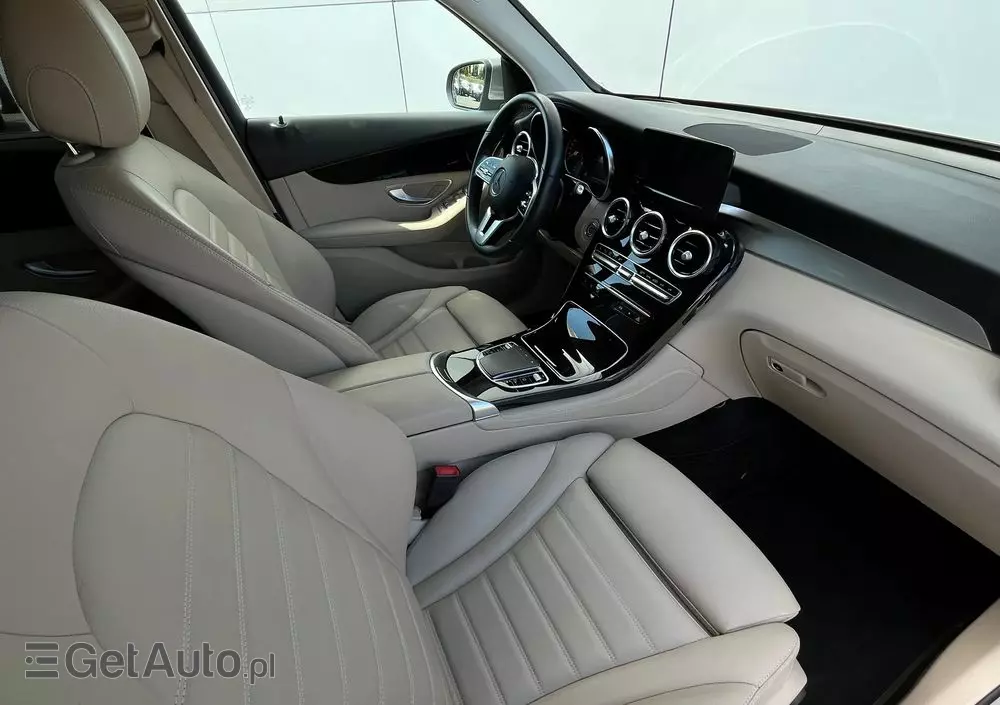 MERCEDES-BENZ GLC 300 d 4-Matic