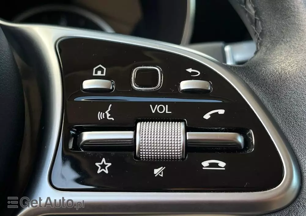 MERCEDES-BENZ GLC 300 d 4-Matic