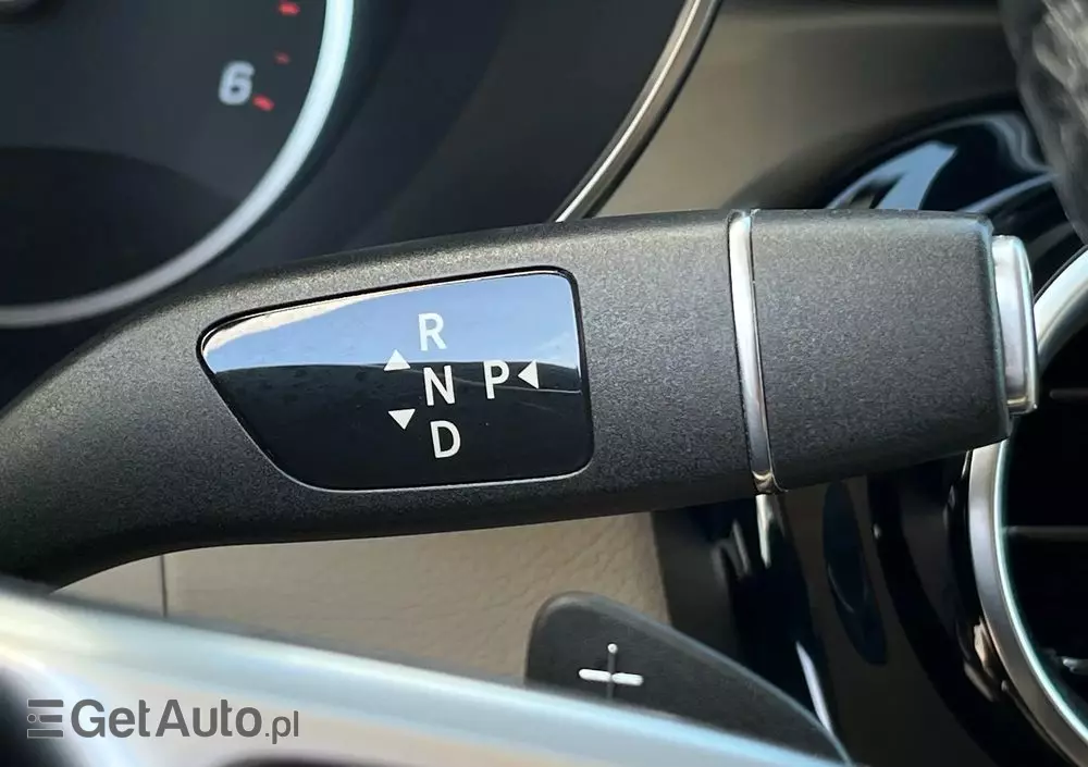 MERCEDES-BENZ GLC 300 d 4-Matic