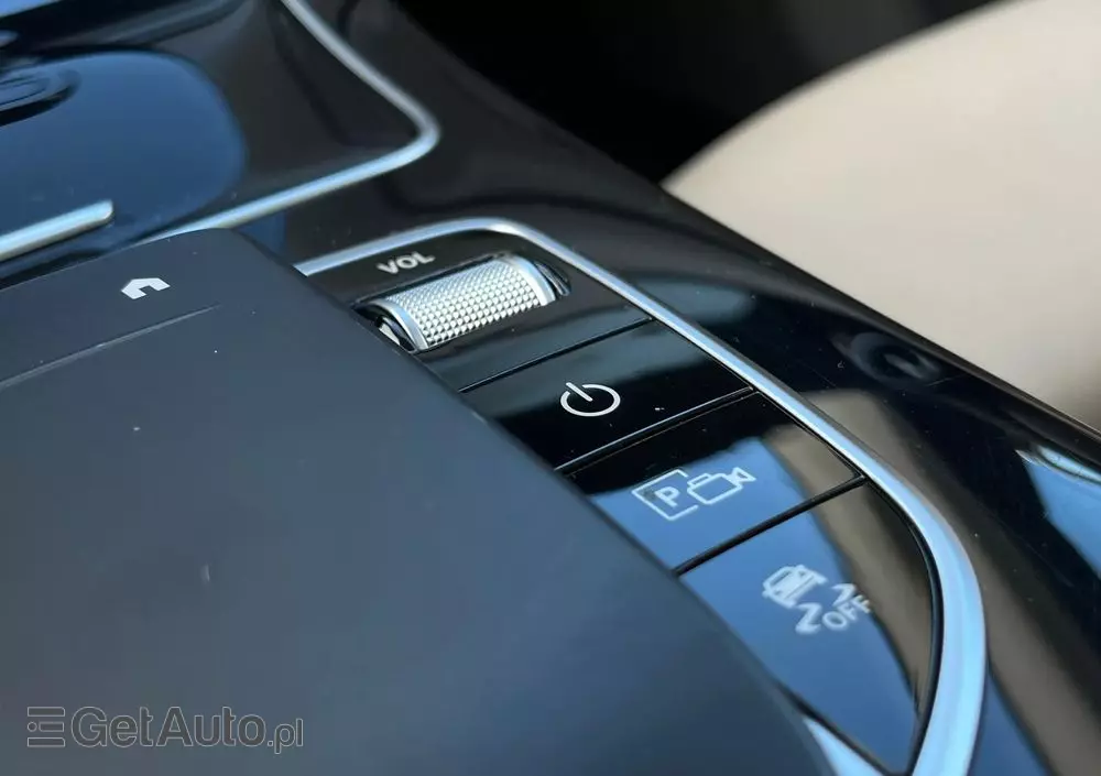 MERCEDES-BENZ GLC 300 d 4-Matic