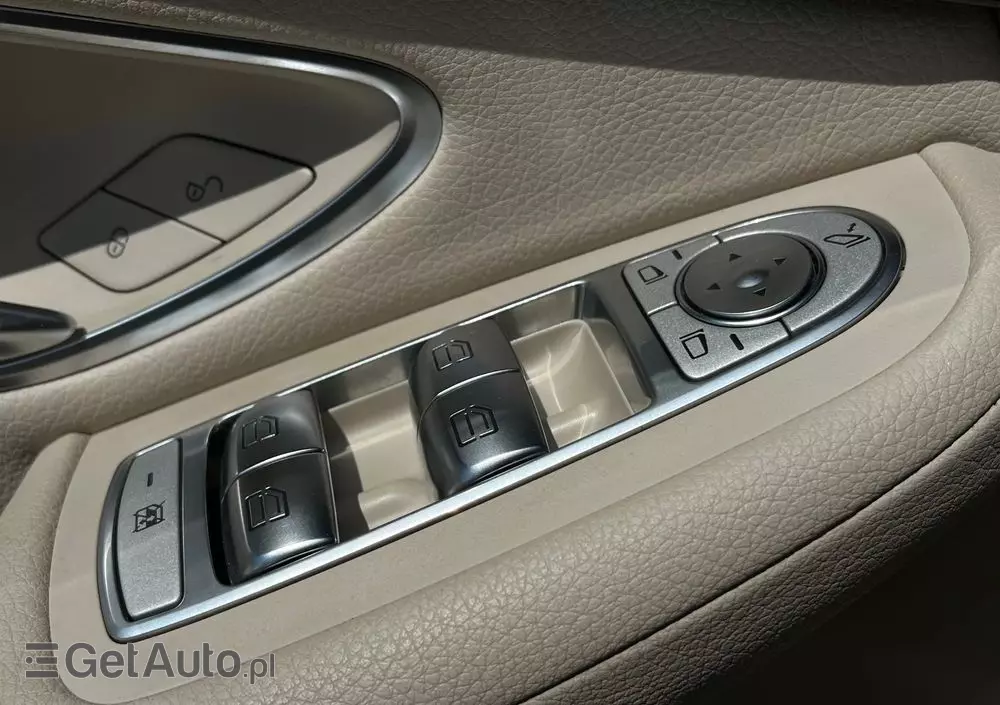 MERCEDES-BENZ GLC 300 d 4-Matic