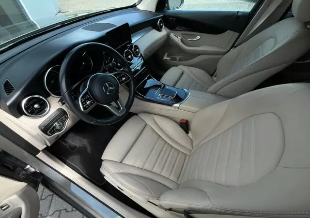 MERCEDES-BENZ GLC 300 d 4-Matic