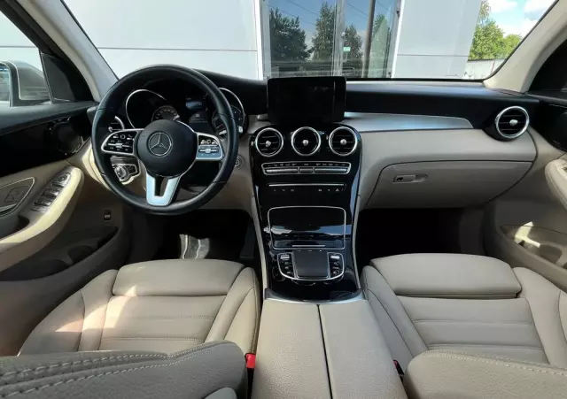 MERCEDES-BENZ GLC 300 d 4-Matic