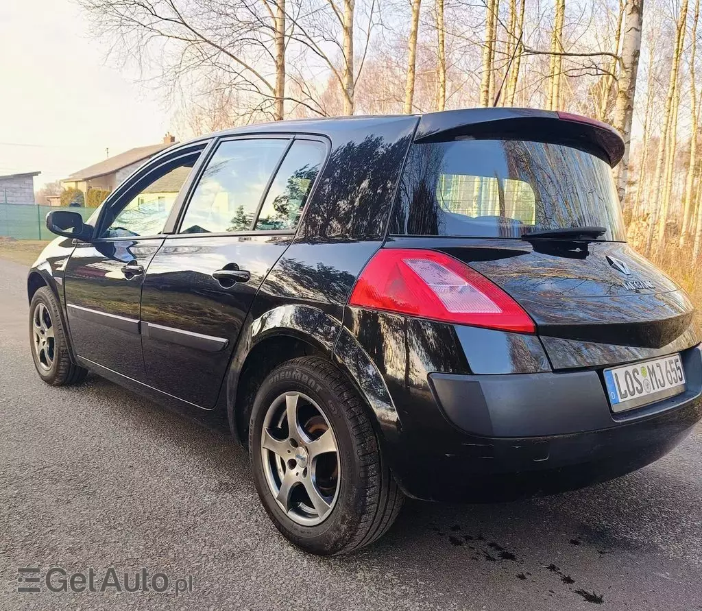 RENAULT Megane 1.6 16V (112 KM)