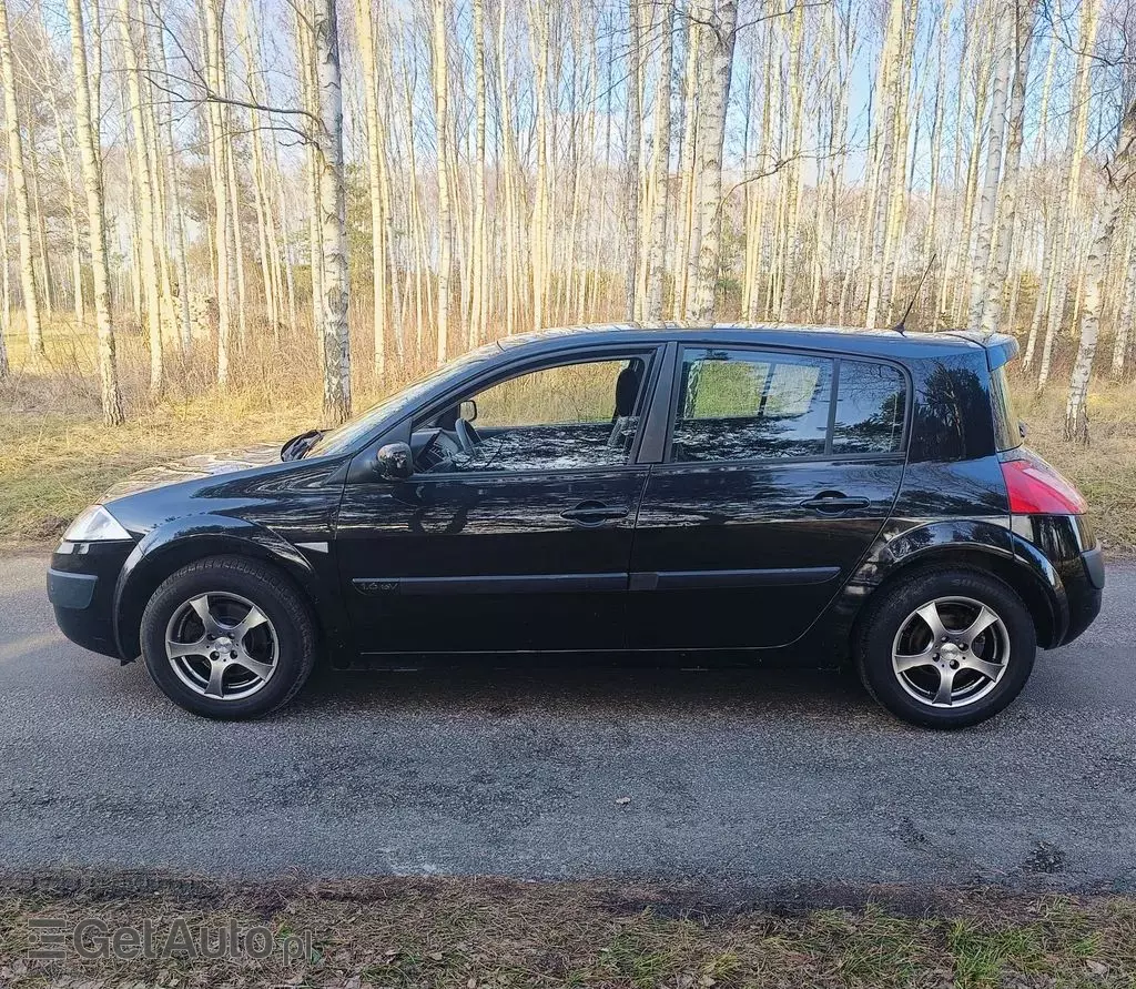 RENAULT Megane 1.6 16V (112 KM)