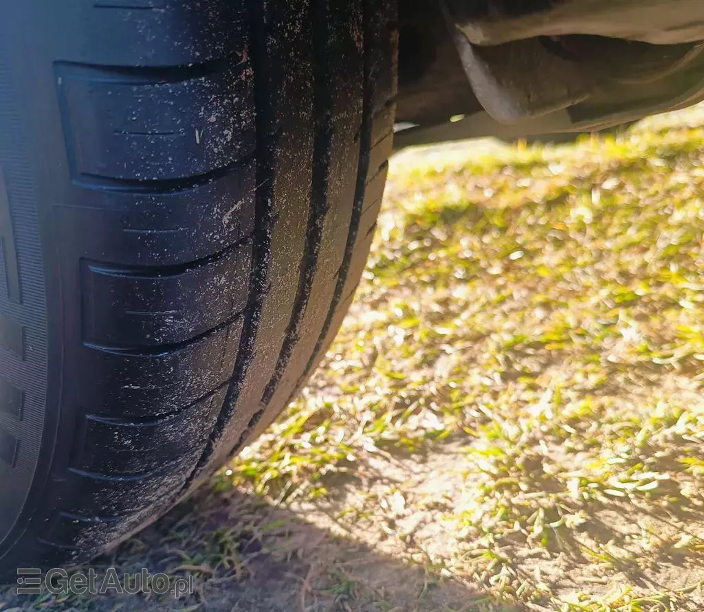 RENAULT Megane 1.6 16V (112 KM)