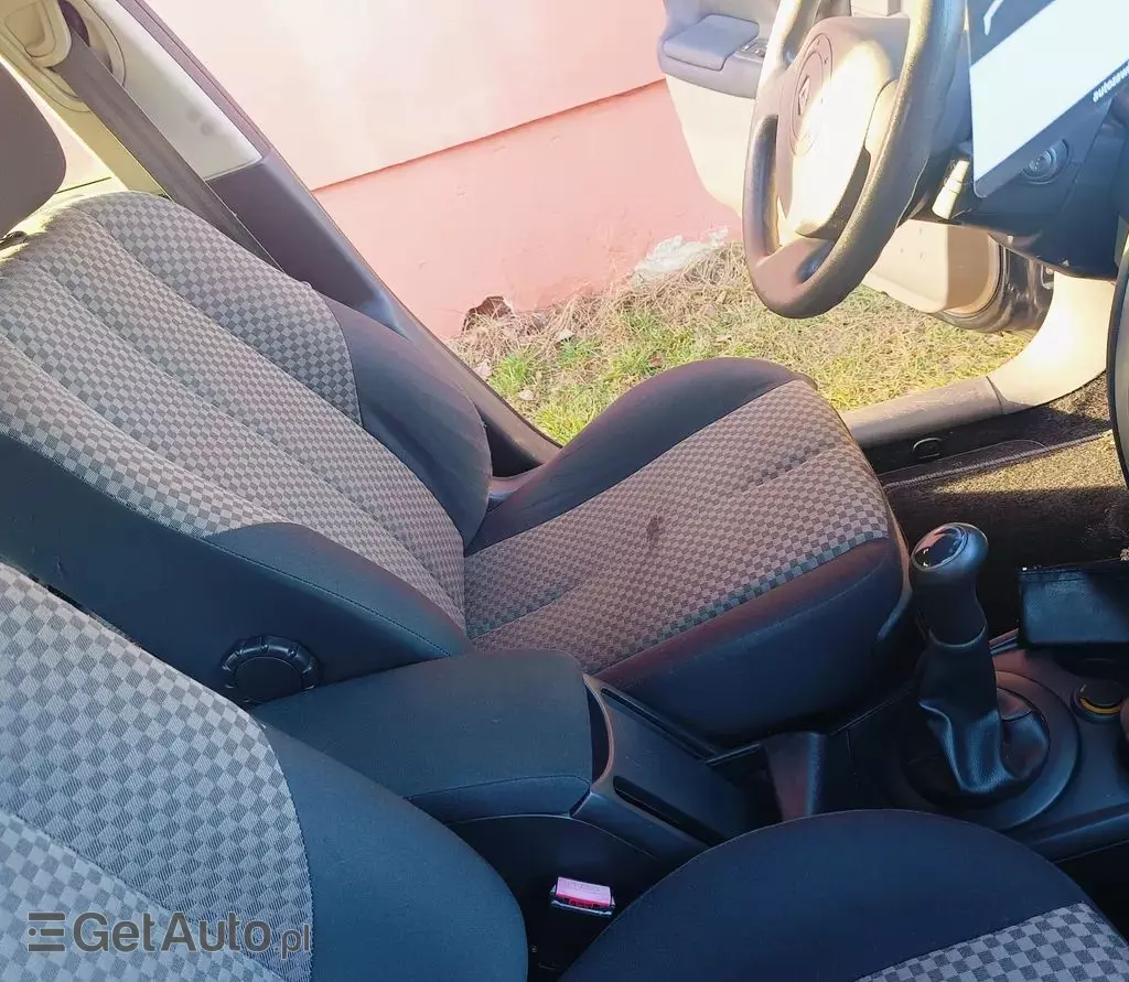 RENAULT Megane 1.6 16V (112 KM)